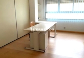 Oficina en alquiler con 250m² en Logroño foto