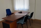 Oficina en alquiler con 250m² en Logroño foto