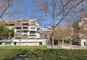 143m² cafeteria for sale in Logroño photo