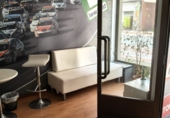 Local comercial en alquiler con 93m² en El Carbayu foto