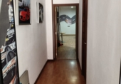 Local comercial en alquiler con 93m² en El Carbayu foto