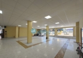 Local comercial en venta con 330m² en La Lastrilla foto