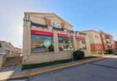 Local comercial en venta con 330m² en La Lastrilla foto