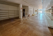 128m² commercial premises for sale in Mora de Ebro, Calle Passeig del Pont, 9 photo