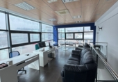 Nave Industrial en venta con 800m² en Zaratán foto