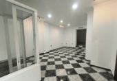 Local comercial en alquiler con 115m² en Benacazón foto