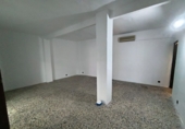 Local comercial en alquiler con 115m² en Benacazón foto