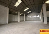 302m² warehouse industrial for sale in Barreda photo