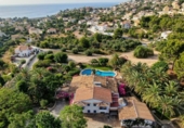Local comercial Residencial en venta con 500m² en Calpe, Urbanización Canuta foto