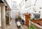 298m² building for sale in Granada, in the area of Realejo, Calle Molinos photo