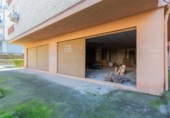 153m² commercial premises for sale in Granada, Calle Julio Moreno Dávila photo