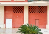 Local comercial en venta con 138m² en Denia foto