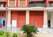 Local comercial en venta con 138m² en Denia foto