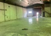 375m² warehouse for sale in Alcalá de Guadaíra photo
