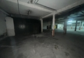 Local comercial en venta con 741m² en Leganés foto