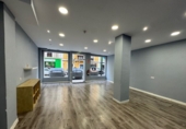 64m² commercial premises for sale in Gijón, in the area of Center photo