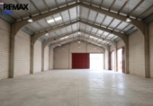 Nave Industrial en venta con 600m² en Cáceres, en la zona de Industrial Las Capellanías, Calle Toneleros foto
