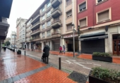 Bar en venta con 140m² en Vitoria, Calle de las Cercas Bajas foto