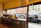 63m² commercial premises for sale in Vitoria-Gasteiz, in the area of Arriaga-Lakua, Calle Voluntaria Entrega photo