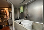 63m² commercial premises for sale in Vitoria-Gasteiz, in the area of Arriaga-Lakua, Calle Voluntaria Entrega photo
