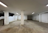 Local comercial en venta con 465m² en Vitoria, Avenida de Gasteiz foto