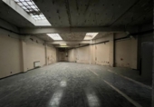 Local comercial en venta con 400m² en Vitoria, en la zona de Lovaina, Calle Ramiro de Maeztu foto
