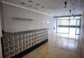 90m² commercial premises for sale in Amposta, Carrer Ronda photo