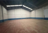 Nave Industrial en venta con 500m² en Sevilla, en la zona de Aeropuerto Viejo, Calle Platino foto