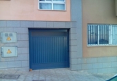 Local comercial Industrial
en venda
amb 127m² a Santa Cruz de Tenerife, a la zona de Barranco Grande, Calle Elicio foto
