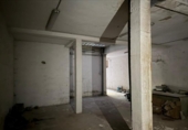 Local comercial en venta con 123m² en Córdoba, en la zona de Santiago, Calle Adarve foto