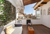 Edificio en venta con 298m² en Granada, en la zona de Realejo Alto, Calle Aire Alta foto
