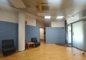 Local comercial en venta con 108m² en Barcelona, en la zona de Sant Pere, Santa Caterina i la Ribera, Plaça de Joan Fiveller foto