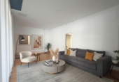 Local comercial en venta con 108m² en Barcelona, en la zona de Sant Pere, Santa Caterina i la Ribera, Plaça de Joan Fiveller foto