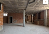 Local comercial en venta con 692m² en Viladecans, Carrer de Santa Isabel foto