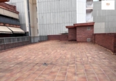 Local comercial en venta con 692m² en Viladecans, Carrer de Santa Isabel foto