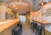 56m² bar pour vente à Barcelone, dans le quartier de Barri Gòtic, Carrer la Rambla photo