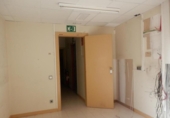 Local comercial en venta con 403m² en Tarrasa, Passeig del Vint-i-dos de Juliol foto