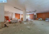 153m² commercial premises for sale in Granada, Calle Ronda de Panaderos photo