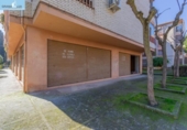 153m² commercial premises for sale in Granada, Calle Ronda de Panaderos photo