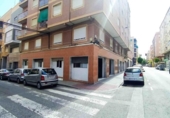 Local comercial
en venda
amb 226m² a Elx foto