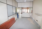 950m² commercial premises for sale in Vitoria-Gasteiz, in the area of The Pillar photo