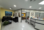 530m² office for sale in Santiago de Compostela, in the area of A Pontepedriña photo
