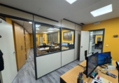 530m² office for sale in Santiago de Compostela, in the area of A Pontepedriña photo