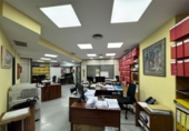 530m² office for sale in Santiago de Compostela, in the area of A Pontepedriña photo