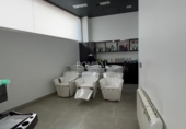 Peluqueria en venta con 154m² en Santiago de Compostela, en la zona de A Revolta foto