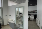 Peluqueria en venta con 154m² en Santiago de Compostela, en la zona de A Revolta foto