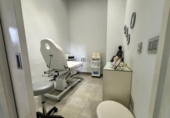 Peluqueria en venta con 154m² en Santiago de Compostela, en la zona de A Revolta foto