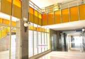 100m² office for sale in Reus, in the area of Niloga, Plaça de l'Univers photo
