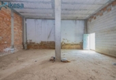 Local comercial en venta con 61m² en Bollullos Par del Condado, Calle Tres de Abril foto