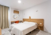 hotel for sale in Los Barrios, photo